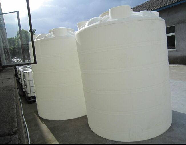 大型塑料儲(chǔ)罐生產(chǎn)廠家